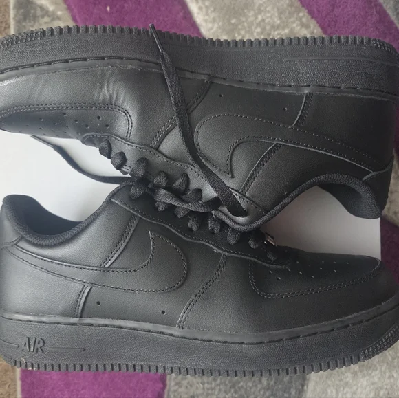 Nike Air Force 1s Black Men's Sneakers - Picture 8 of 11